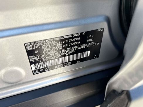 Used 2025 Toyota RAV4 Limited w/ Advanced Technology Package AWD/4WD image 27