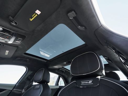 Used 2024 Bentley Flying Spur S V8 image 43