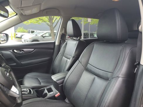 Used 2017 Nissan Rogue SL AWD/4WD image 10
