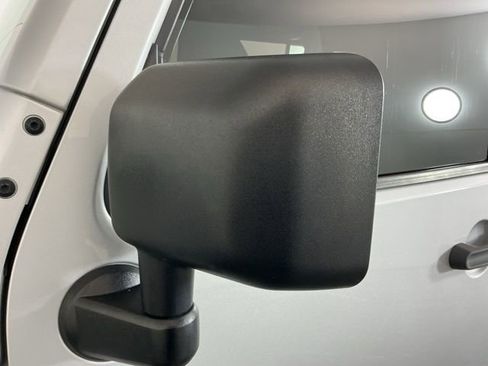 Used 2011 Jeep Wrangler Unlimited Sport w/ Connectivity Group image 9