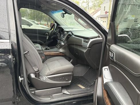 Used 2019 Chevrolet Tahoe LS AWD/4WD image 24