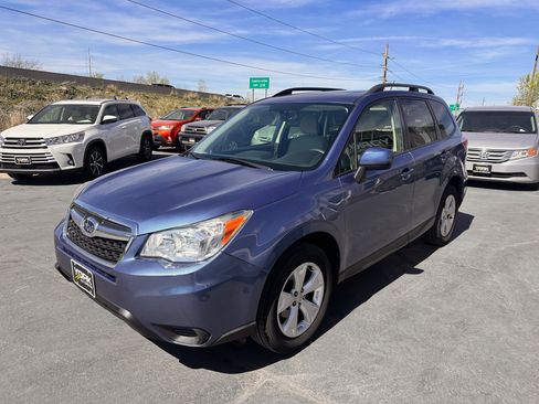 Used 2015 Subaru Forester 2.5i Premium w/ Popular Package #2 AWD/4WD image 2