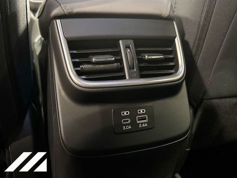 Used 2024 Subaru Outback Premium image 25