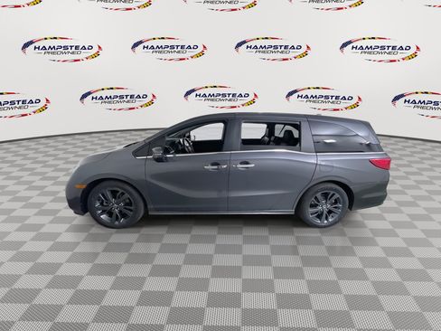 Used 2023 Honda Odyssey Touring image 5
