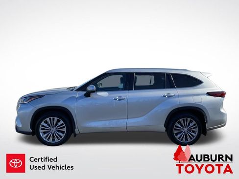Certified 2020 Toyota Highlander Platinum AWD/4WD image 5