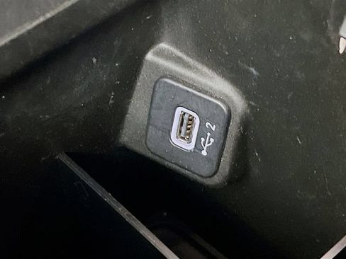 Used 2019 Jeep Wrangler Unlimited Rubicon AWD/4WD image 33
