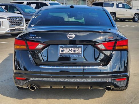 Used 2023 Nissan Altima 2.5 SR image 6