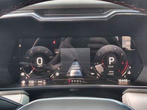 Certified 2024 GMC Canyon AT4X image 11