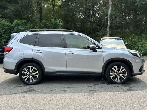 Used 2022 Subaru Forester Limited w/ Popular Package #2 AWD/4WD image 3