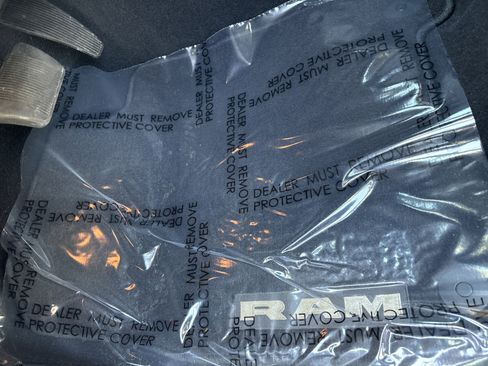 Used 2024 RAM 2500 Big Horn w/ Sport Appearance Package image 16