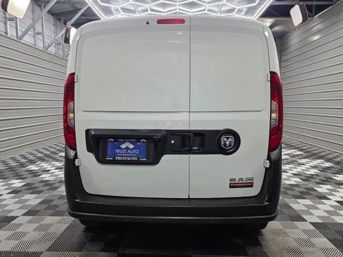 Used 2021 RAM ProMaster City Tradesman FWD image 5