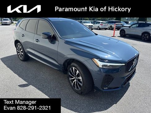 Used 2025 Volvo XC60 B5 Plus AWD/4WD image 3