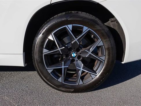 Certified 2025 BMW X3 xDrive30i w/ Premium Package image 6