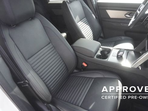 Used 2025 Land Rover Discovery Sport Dynamic SE AWD/4WD image 24