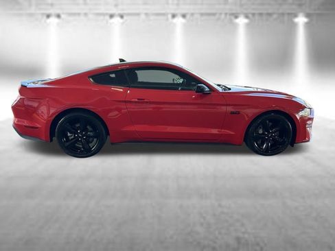 Used 2022 Ford Mustang GT w/ Black Accent Package RWD image 3