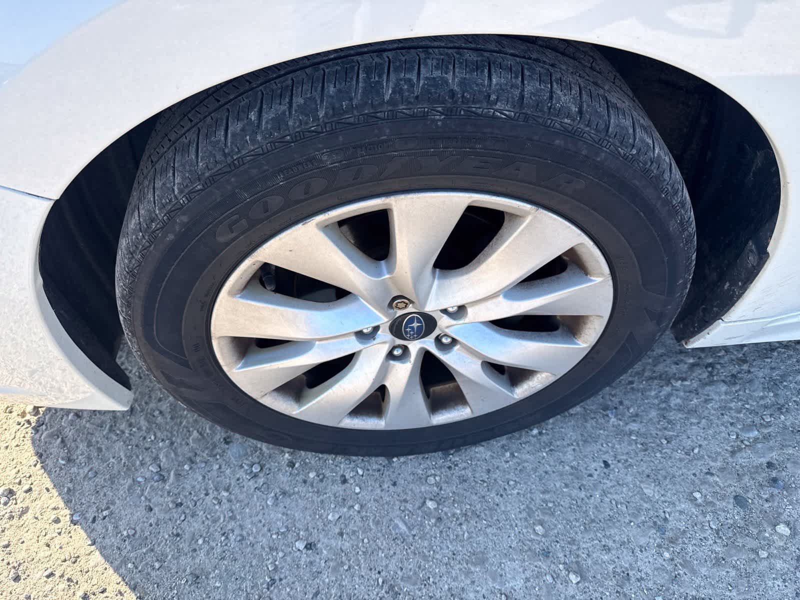 Used 2017 Subaru Legacy 2.5i Premium AWD/4WD image 6