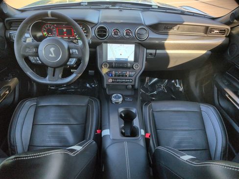 Certified 2020 Ford Mustang Shelby GT500 w/ Technology Package RWD image 30