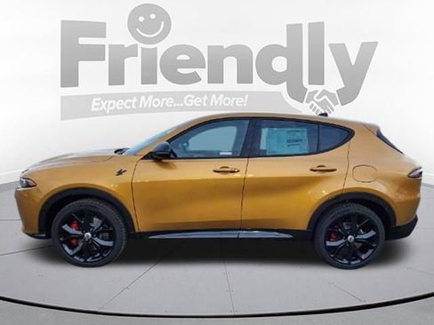 Used 2024 Dodge Hornet R/T AWD/4WD image 8