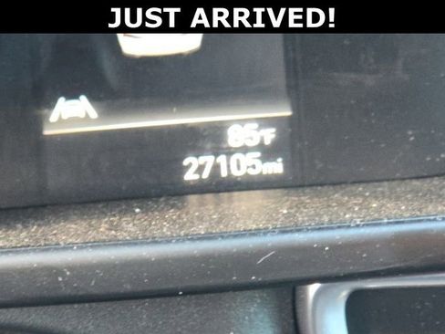 Used 2023 Hyundai Elantra SEL FWD image 19