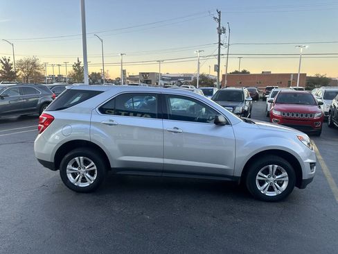 Used 2016 Chevrolet Equinox LS image 9
