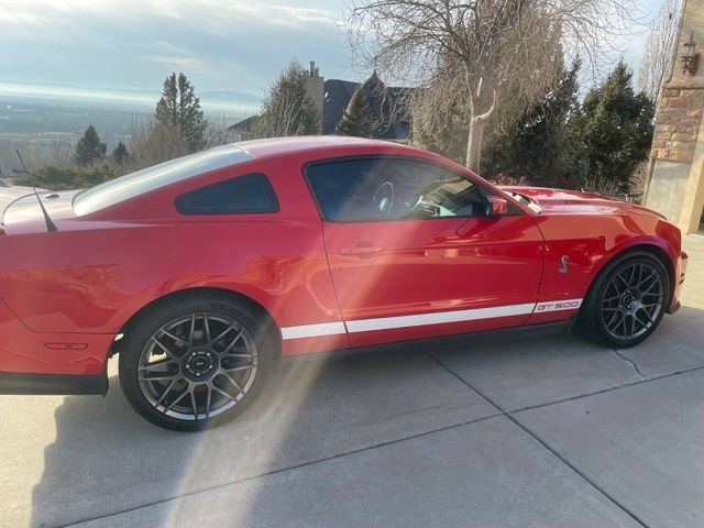 Used 2011 Ford Mustang Shelby GT500 w/ SVT Performance Pkg RWD image 2