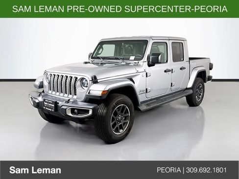 Used 2020 Jeep Gladiator Overland AWD/4WD image 3