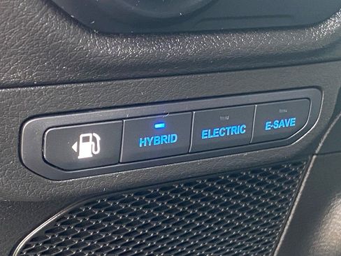 Used 2024 Jeep Wrangler Unlimited w/ Convenience Group image 15