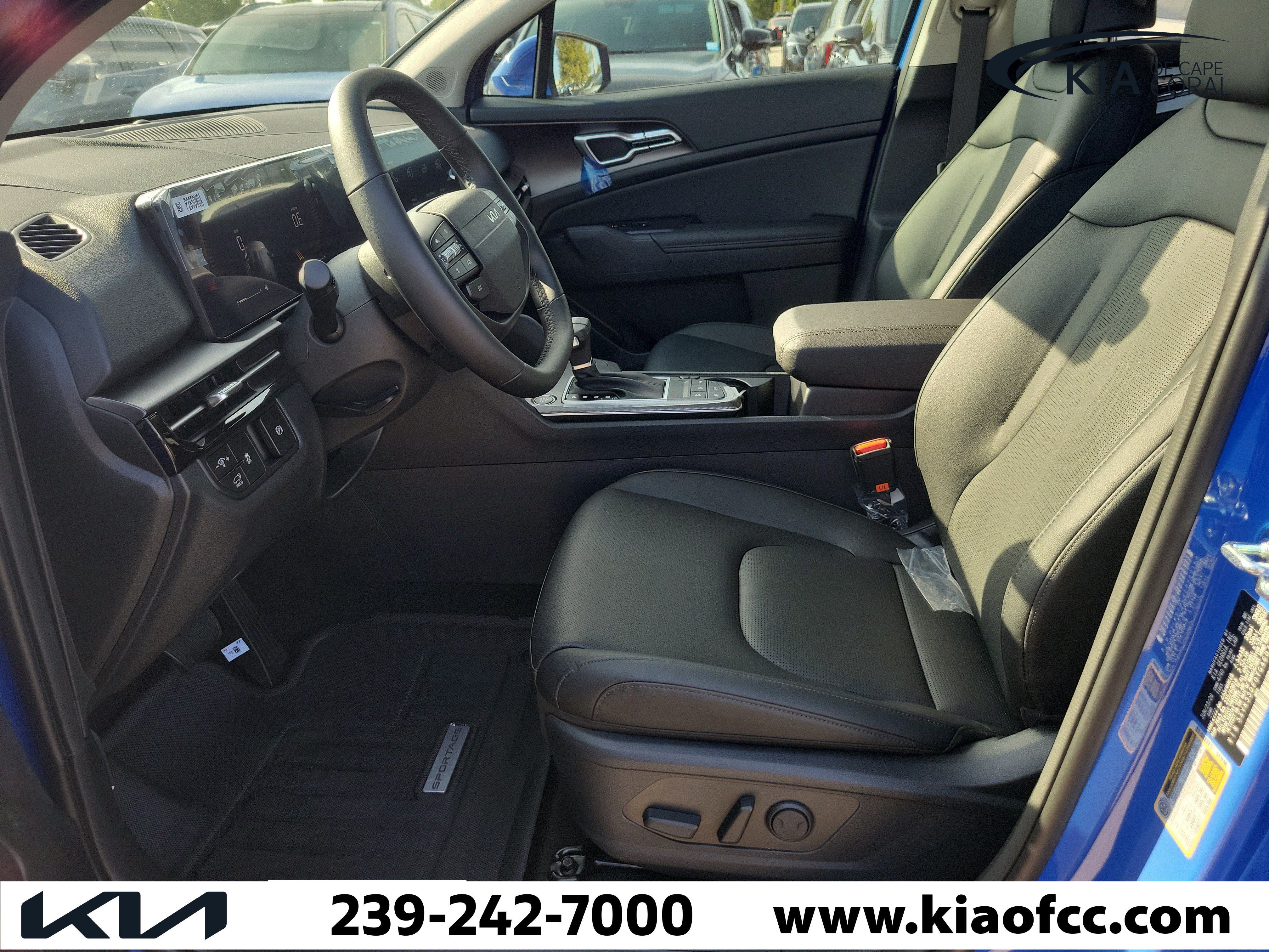 New 2026 Kia Sportage EX w/ EX Panorama Roof Package FWD image 20