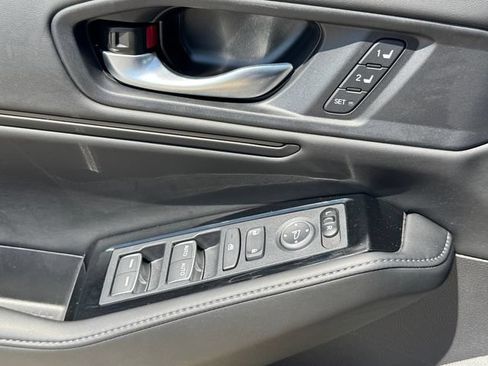 Certified 2025 Honda Accord Touring image 29