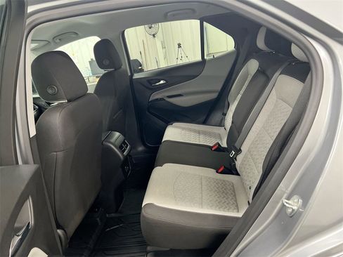 Used 2023 Chevrolet Equinox LS w/ LS Convenience Package image 22