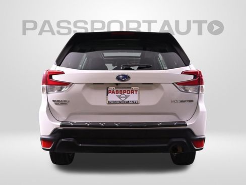 Used 2021 Subaru Forester Premium AWD/4WD image 8
