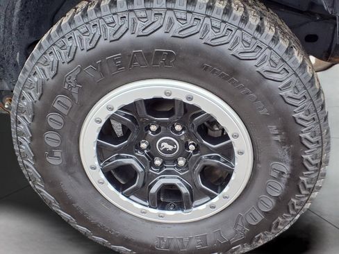 Used 2022 Ford Bronco Badlands AWD/4WD image 8
