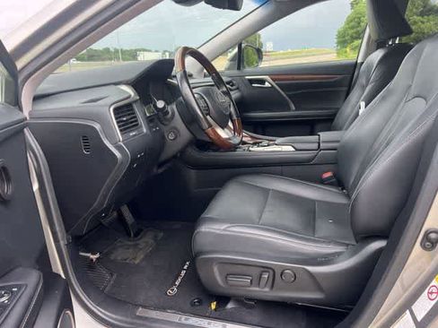 Used 2018 Lexus RX 350L FWD image 3