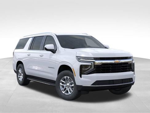 New 2026 Chevrolet Suburban LS image 7
