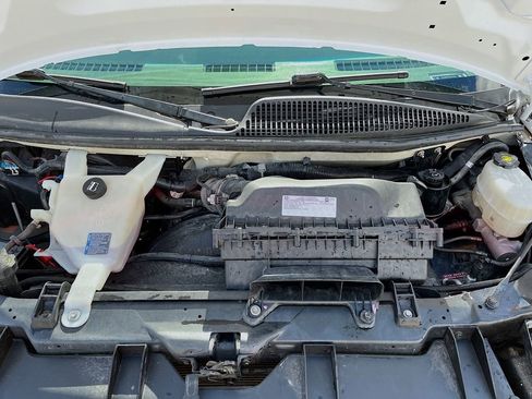 Used 2024 Chevrolet Express 2500 w/ Driver Convenience Package RWD image 26