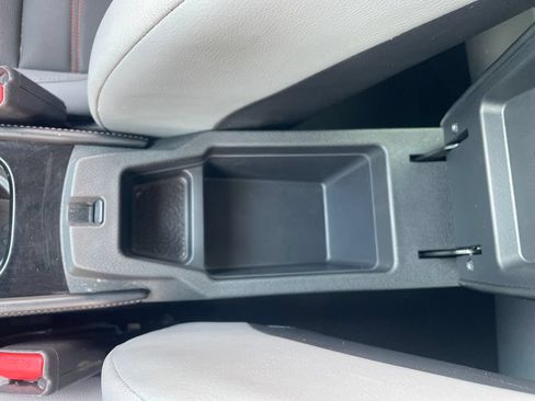 Certified 2024 Nissan Kicks SR w/ SR Premium Package FWD image 26