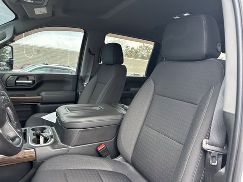 Used 2021 Chevrolet Silverado 3500 LT w/ All Star Edition AWD/4WD image 3