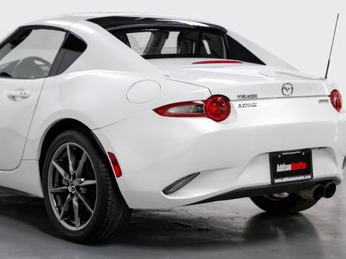 Used 2018 MAZDA MX-5 Miata RF Grand Touring RWD image 17