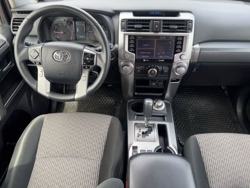 Used 2024 Toyota 4Runner SR5 AWD/4WD image 12