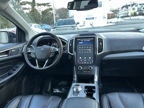 Used 2022 Ford Edge Titanium AWD/4WD image 6