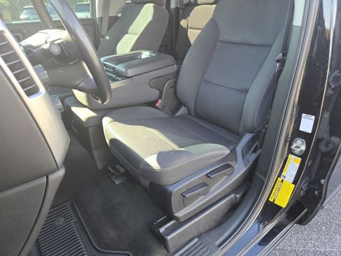 Used 2018 Chevrolet Silverado 1500 LT image 22