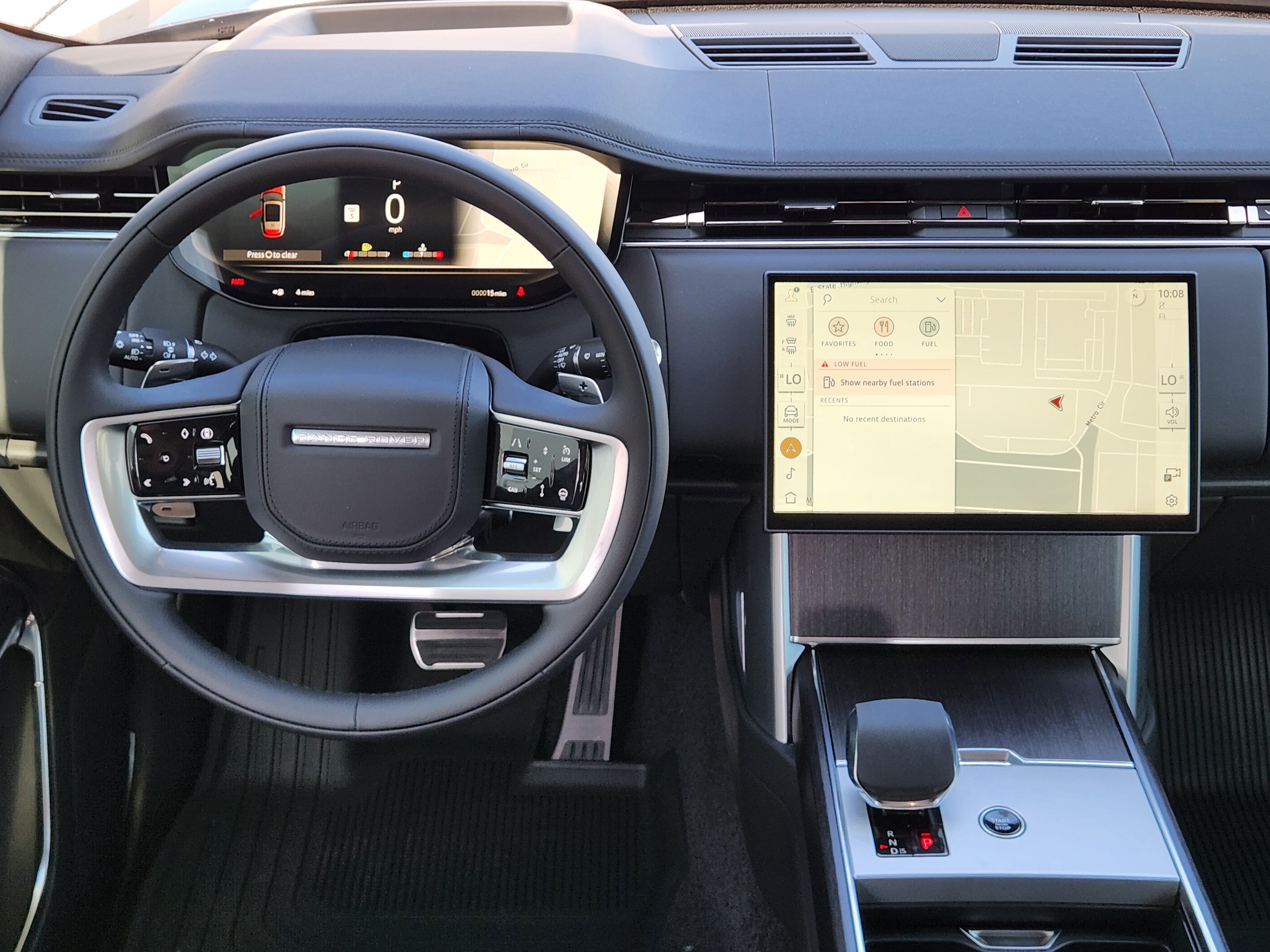 New 2026 Land Rover Range Rover Long Wheelbase SE AWD/4WD image 21