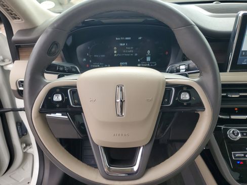 Certified 2022 Lincoln Corsair Reserve w/ Equipment Group 201A image 14