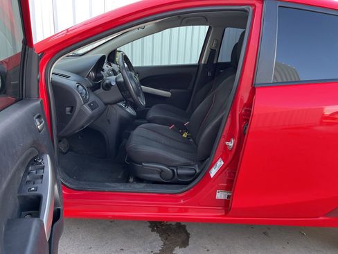 Used 2012 MAZDA MAZDA2 Touring FWD image 10
