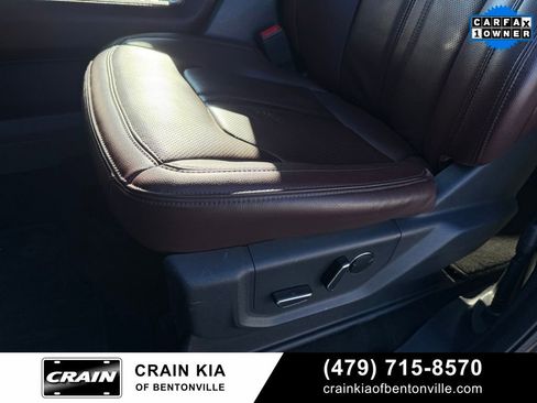 Used 2024 Ford Expedition Limited image 25