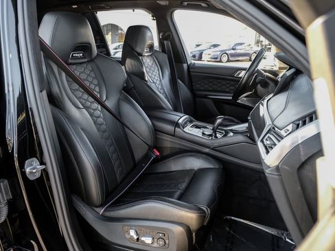 Used 2020 BMW X5 M Competition w/ Executive Package image 34