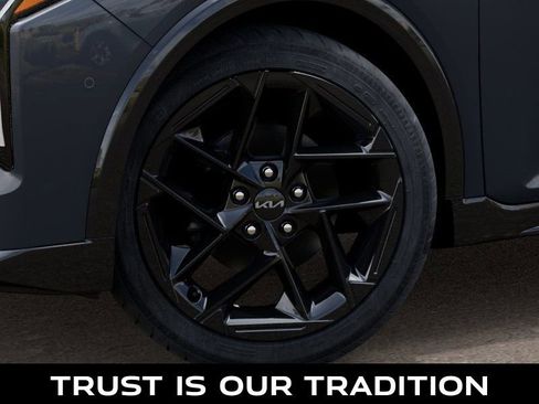 New 2025 Kia K4 GT-Line Turbo image 9