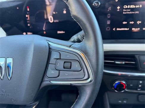 Used 2024 Buick Encore GX Preferred image 11