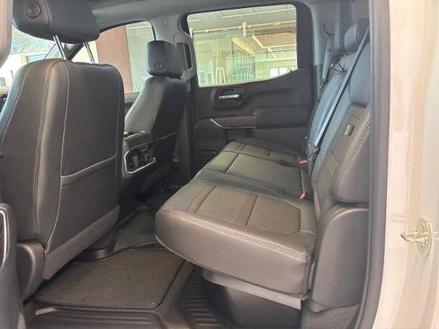 Used 2021 GMC Sierra 1500 Denali w/ Denali Ultimate Package AWD/4WD image 10