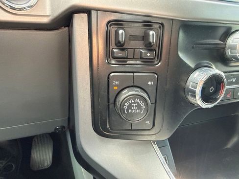 Used 2024 Ford F150 XLT AWD/4WD image 24